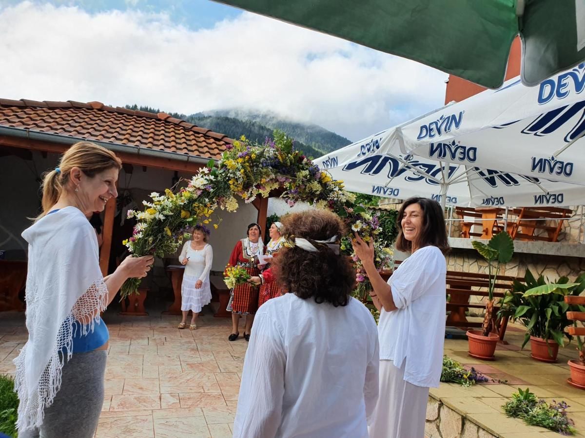 Отель Yagodina Family Hotel Ягодина